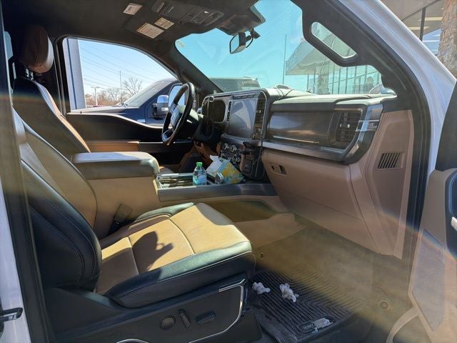 2024 Ford F-350SD Lariat DRW