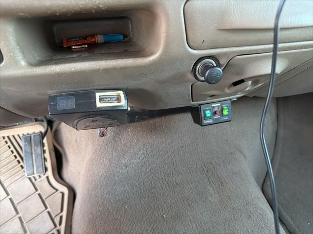 2004 Ford F-550SD Lariat DRW