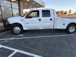 2004 Ford F-550SD Lariat DRW