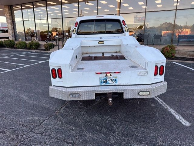 2004 Ford F-550SD Lariat DRW