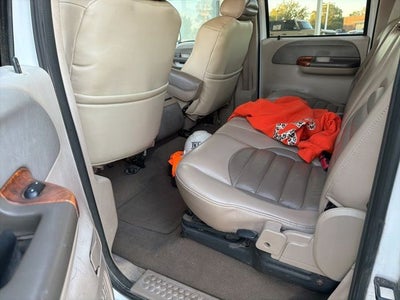 2004 Ford F-550SD Lariat DRW