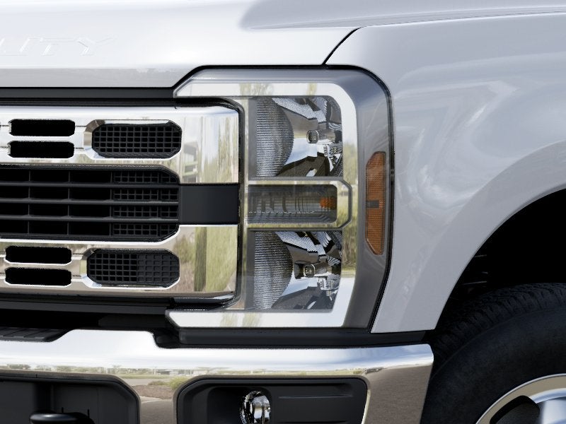 2027 Ford F-350SD XLT DRW