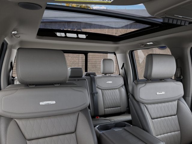 2027 Ford F-350SD Platinum DRW