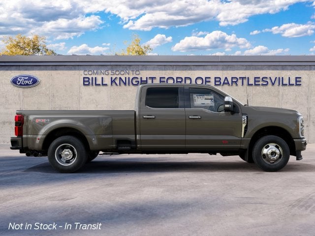 2027 Ford F-350SD Platinum DRW