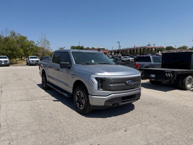 2023 Ford F-150 Lightning XLT