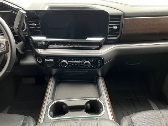 2024 Chevrolet Silverado 3500HD High Country