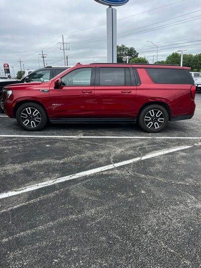 2022 GMC Yukon XL AT4