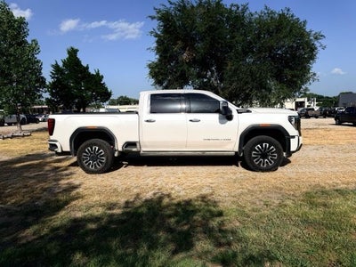 2024 GMC Sierra 2500HD Denali Ultimate