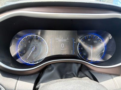 2017 Chrysler Pacifica Touring L