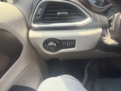 2017 Chrysler Pacifica Touring L