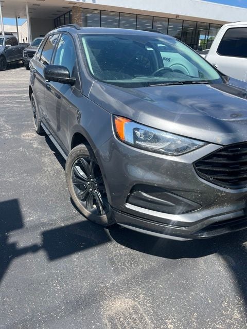2023 Ford Edge SE