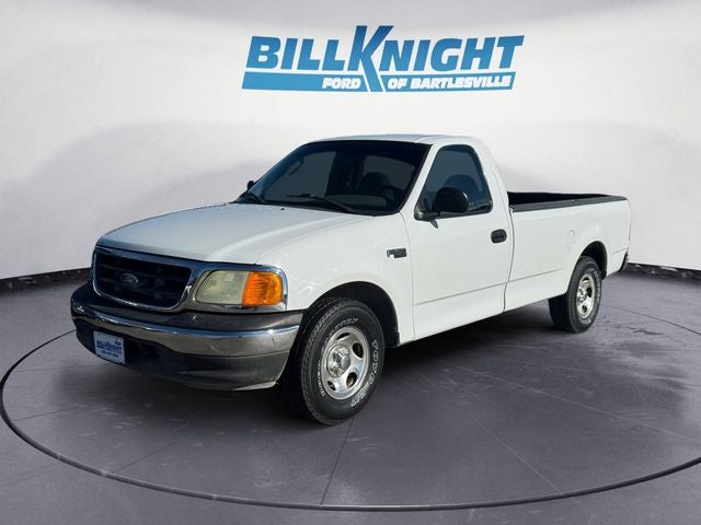 2004 Ford F-150 XL Heritage