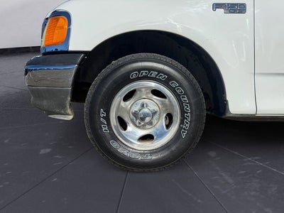 2004 Ford F-150 XL Heritage
