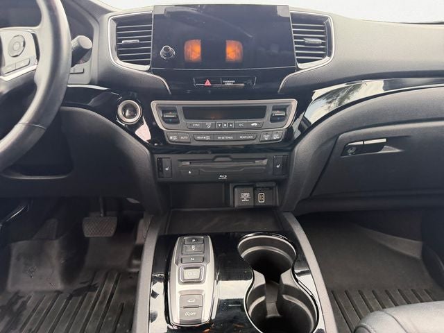 2020 Honda Pilot Touring 8 Passenger