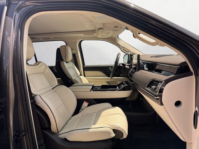2024 Lincoln Navigator Black Label