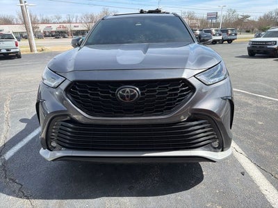 2022 Toyota Highlander XSE