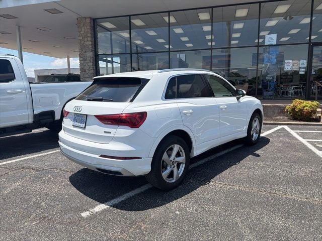 2022 Audi Q3 Premium quattro
