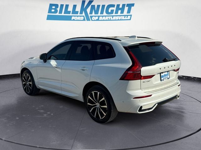 2024 Volvo XC60 B5 Plus Dark Theme