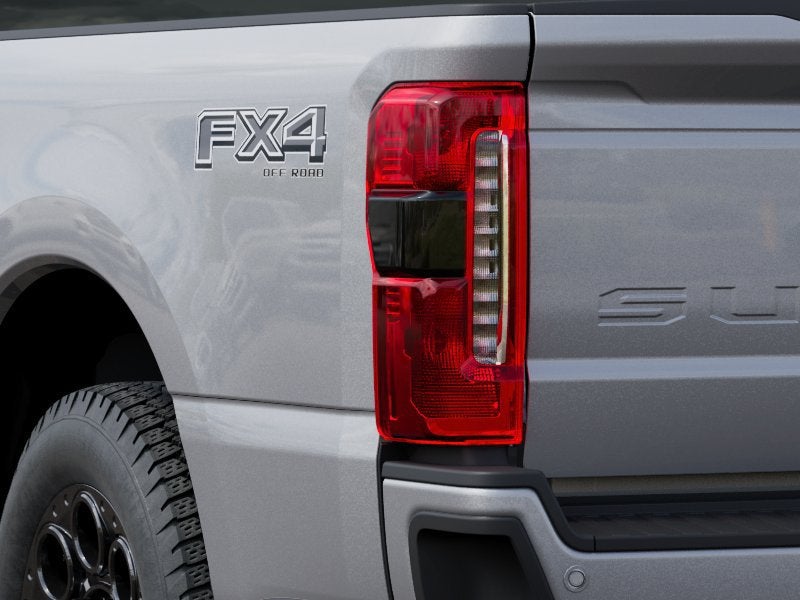 2027 Ford F-350SD XLT
